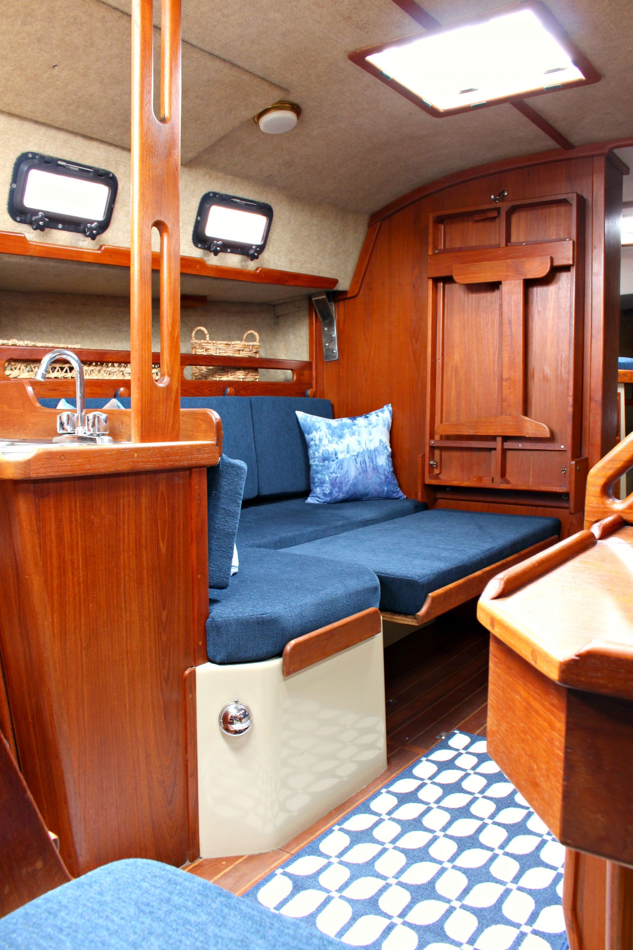 ahoy! tour our updated ticon 30 sailboat interior dans