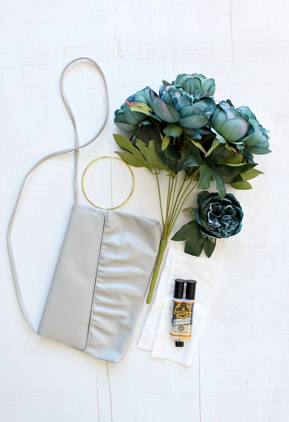 How to Make a DIY Faux Flower Purse
