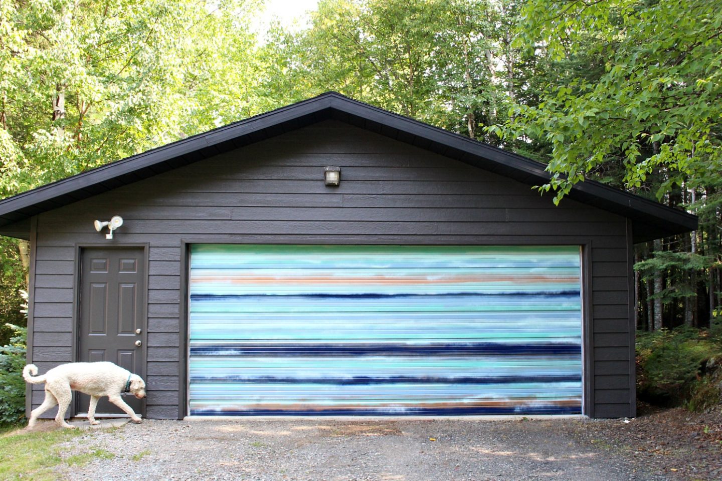 Garage Makeover: DIY Mural with Coastal Vibes