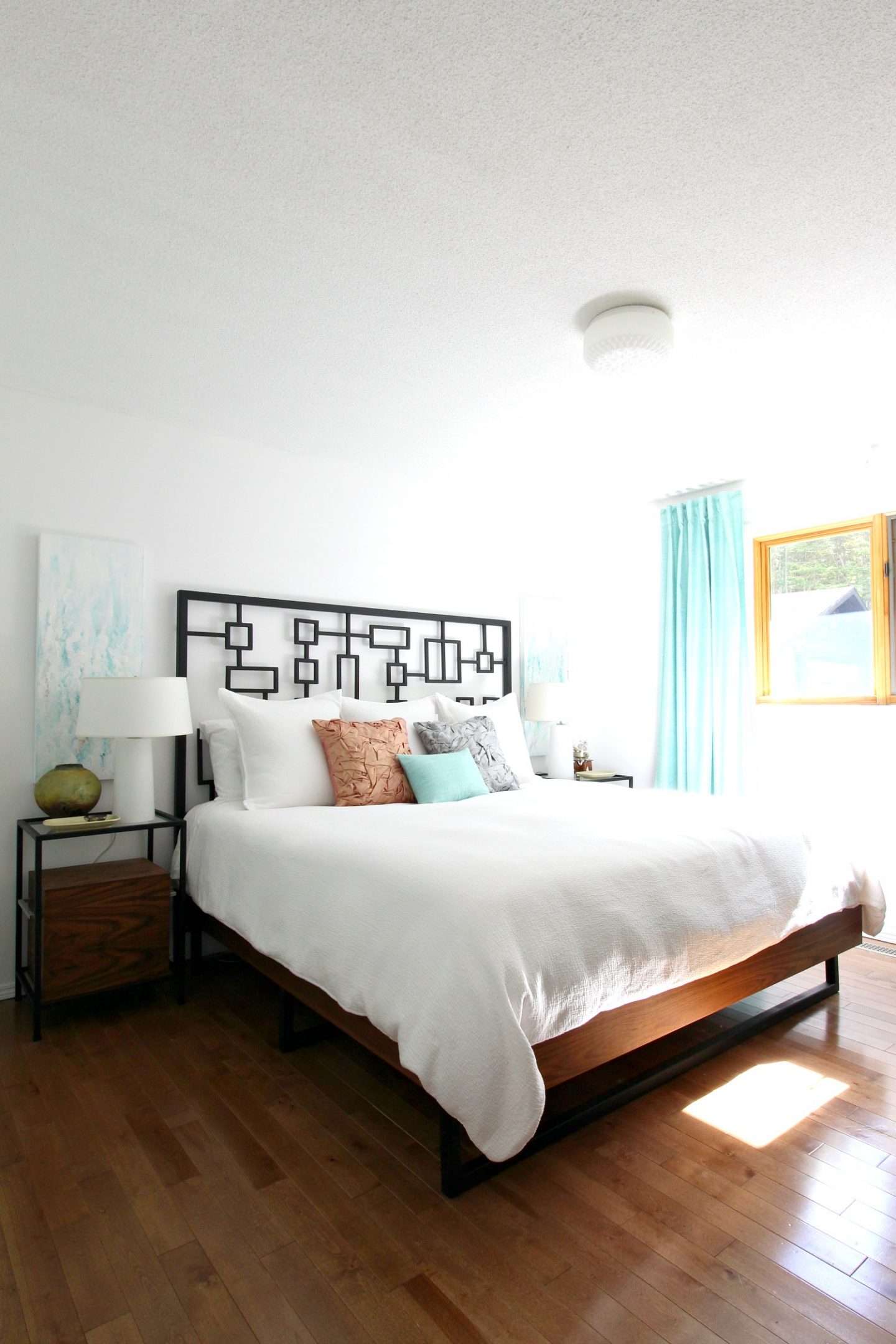 Peaceful Bedroom Decor Makeover with Muted Pastels