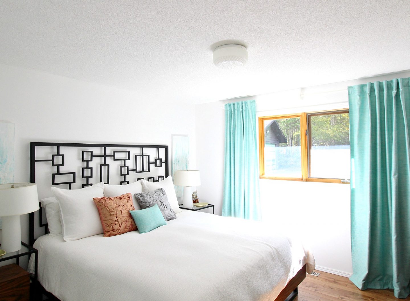 Peaceful Bedroom Decor Makeover with Muted Pastels | Dans le Lakehouse