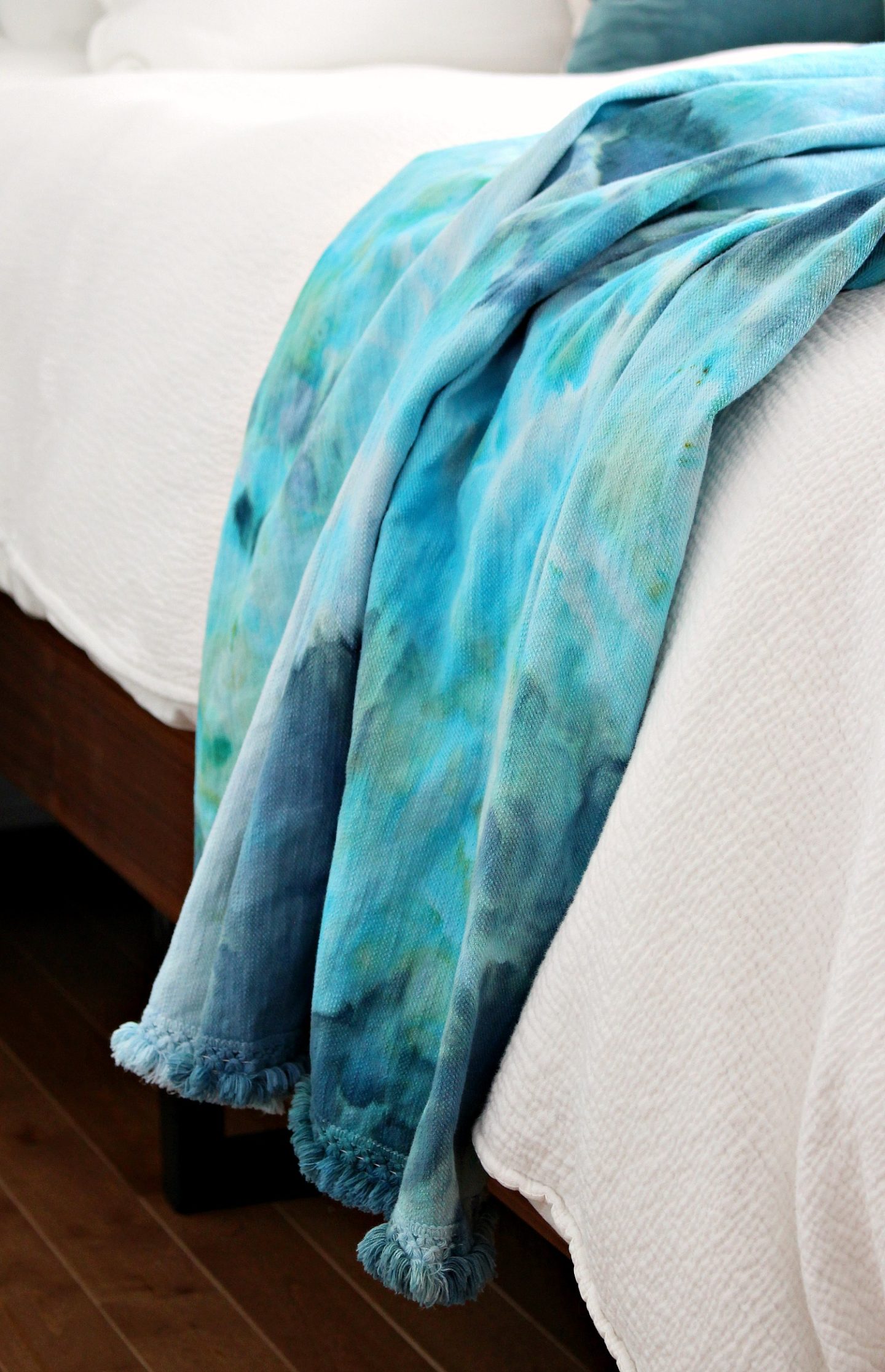 Procion Parakeet and Procion Teal Dyes Used for DIY Ice Dye Project | Learn How to Ice Dye - it's an Easy DIY Dyeing Project