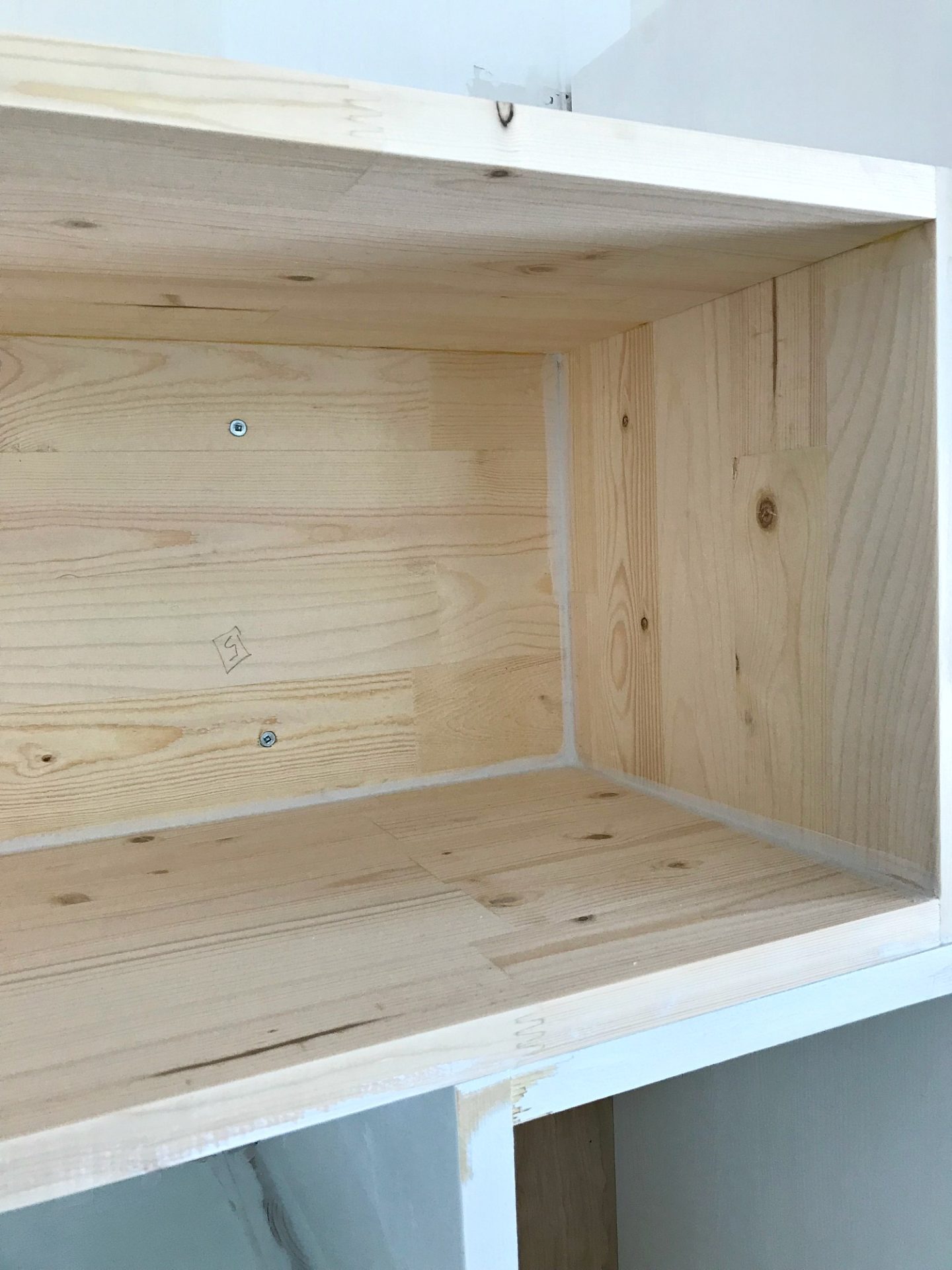 How to build storage cubbies in any custom size
