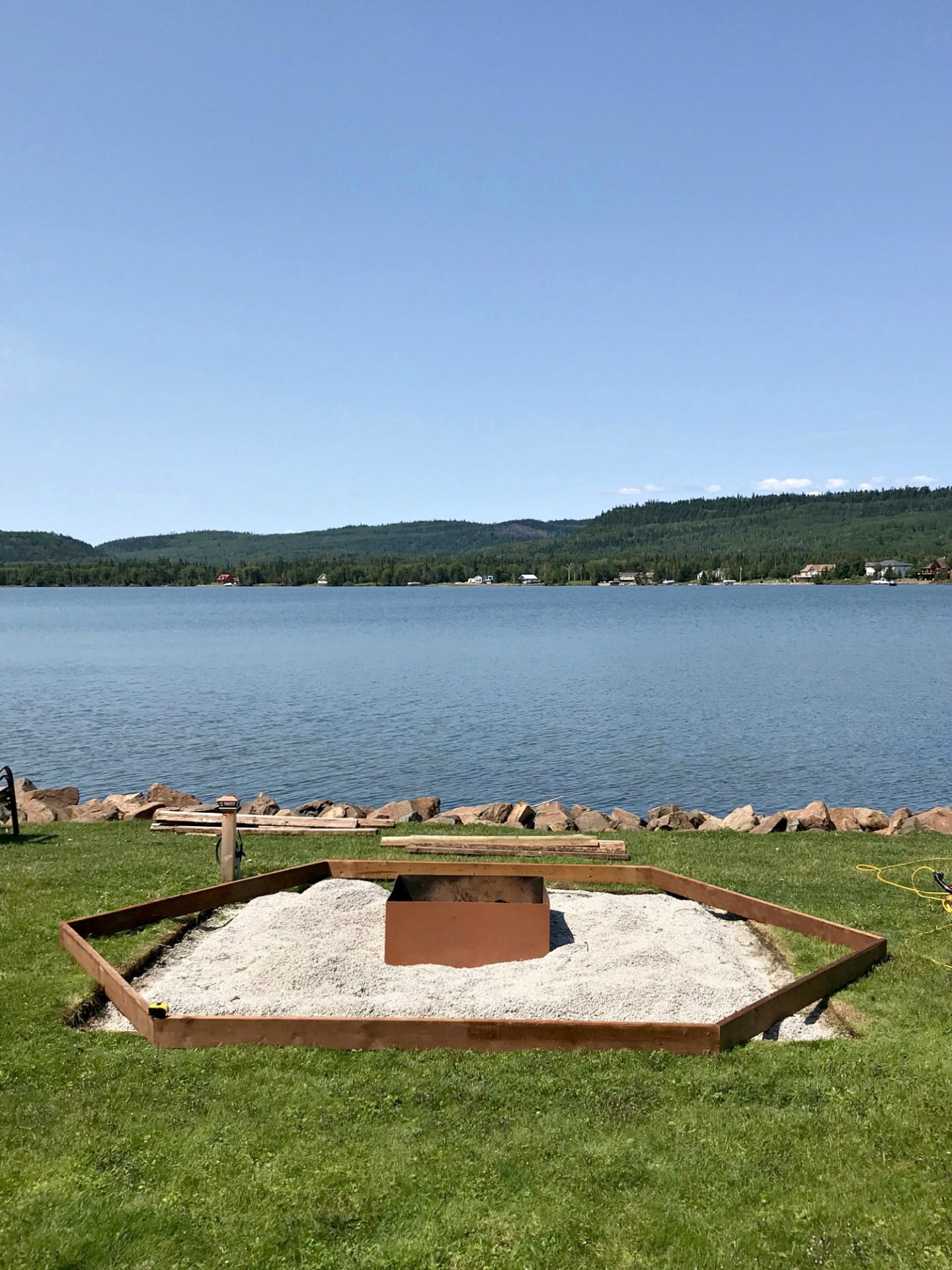 Fire Pit Makeover Diy Ombre Adirondack Chairs Sponsored By The