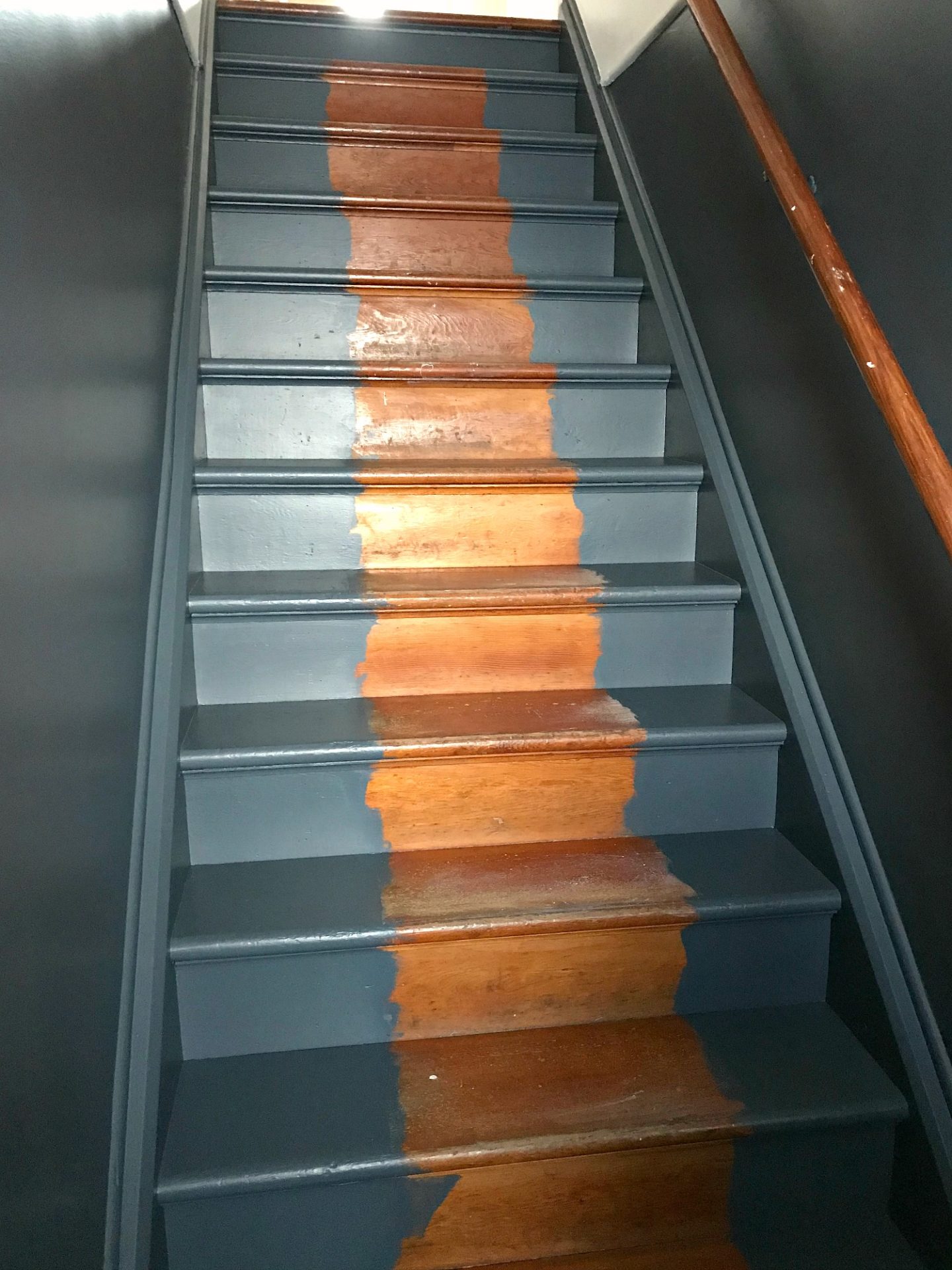 Budget-Friendly DIY Stairwell Makeover