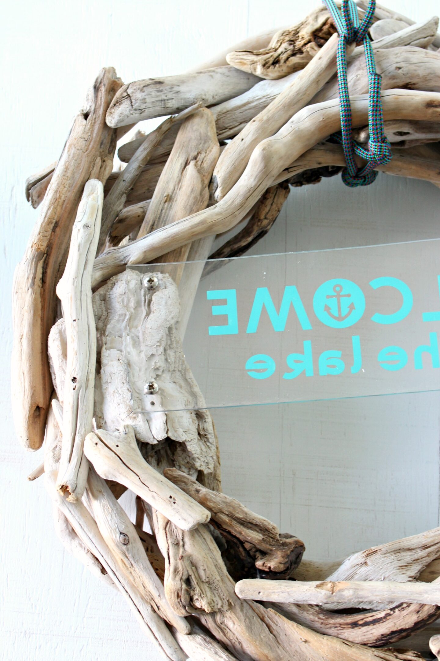 DIY Driftwood Wreath with Cricut Joy Welcome Sign
