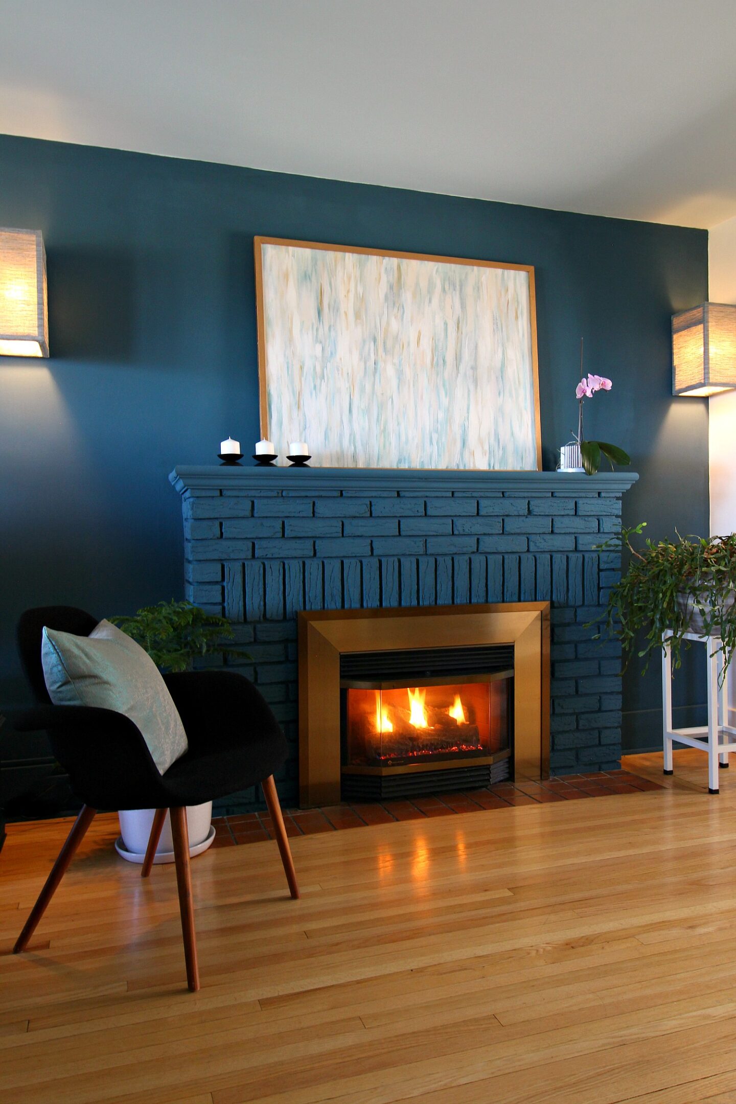 Teal Blue Fireplace Makeover with Chalk Paint