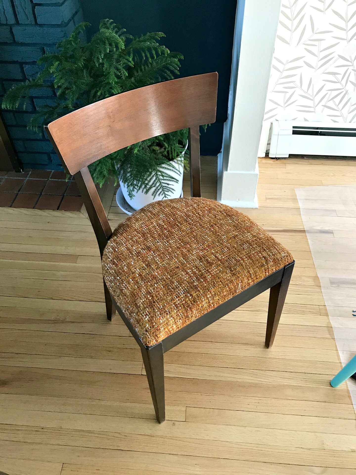 Mid-century chair makeover - before