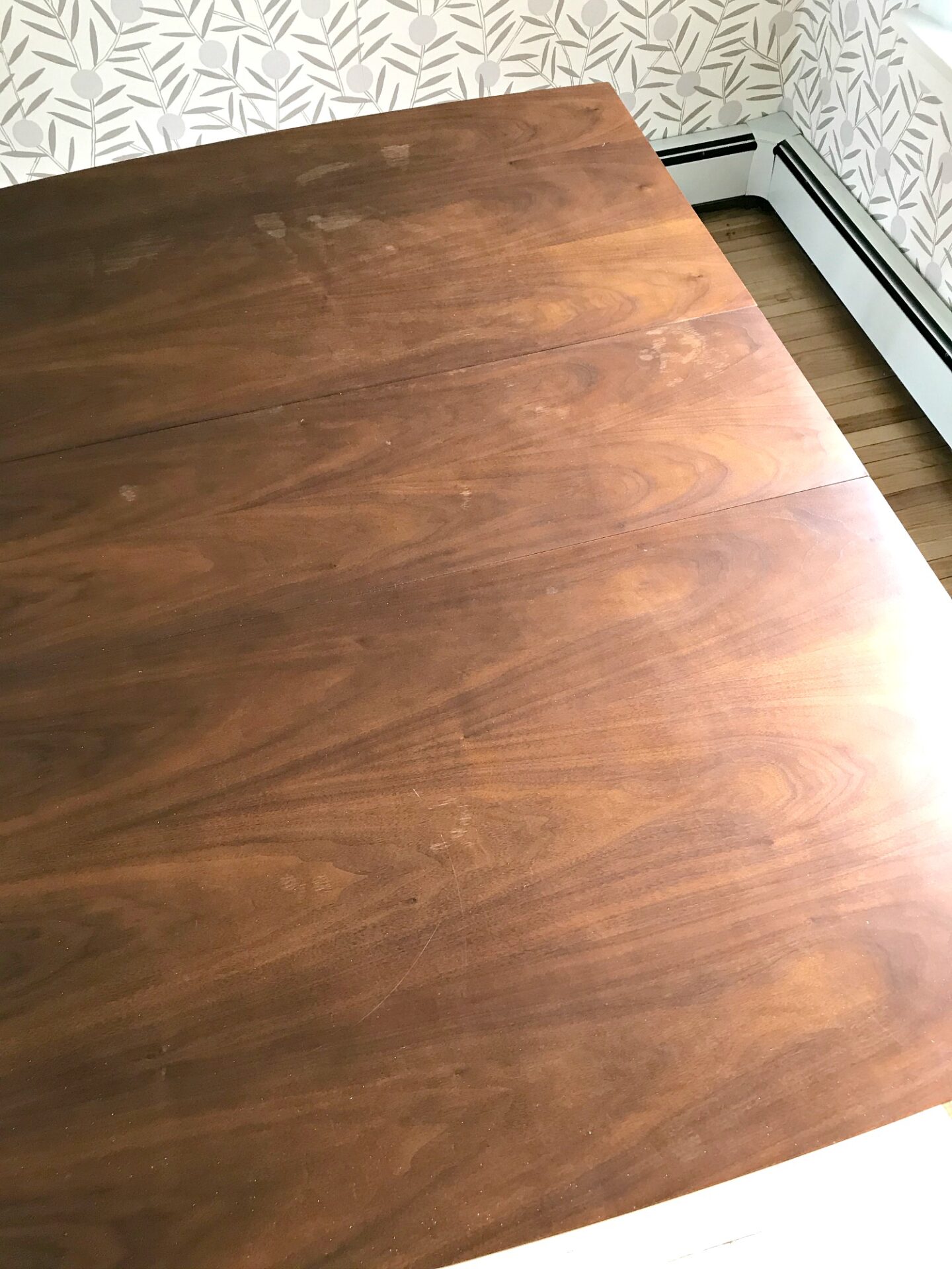 How to quickly refinish wood without sanding