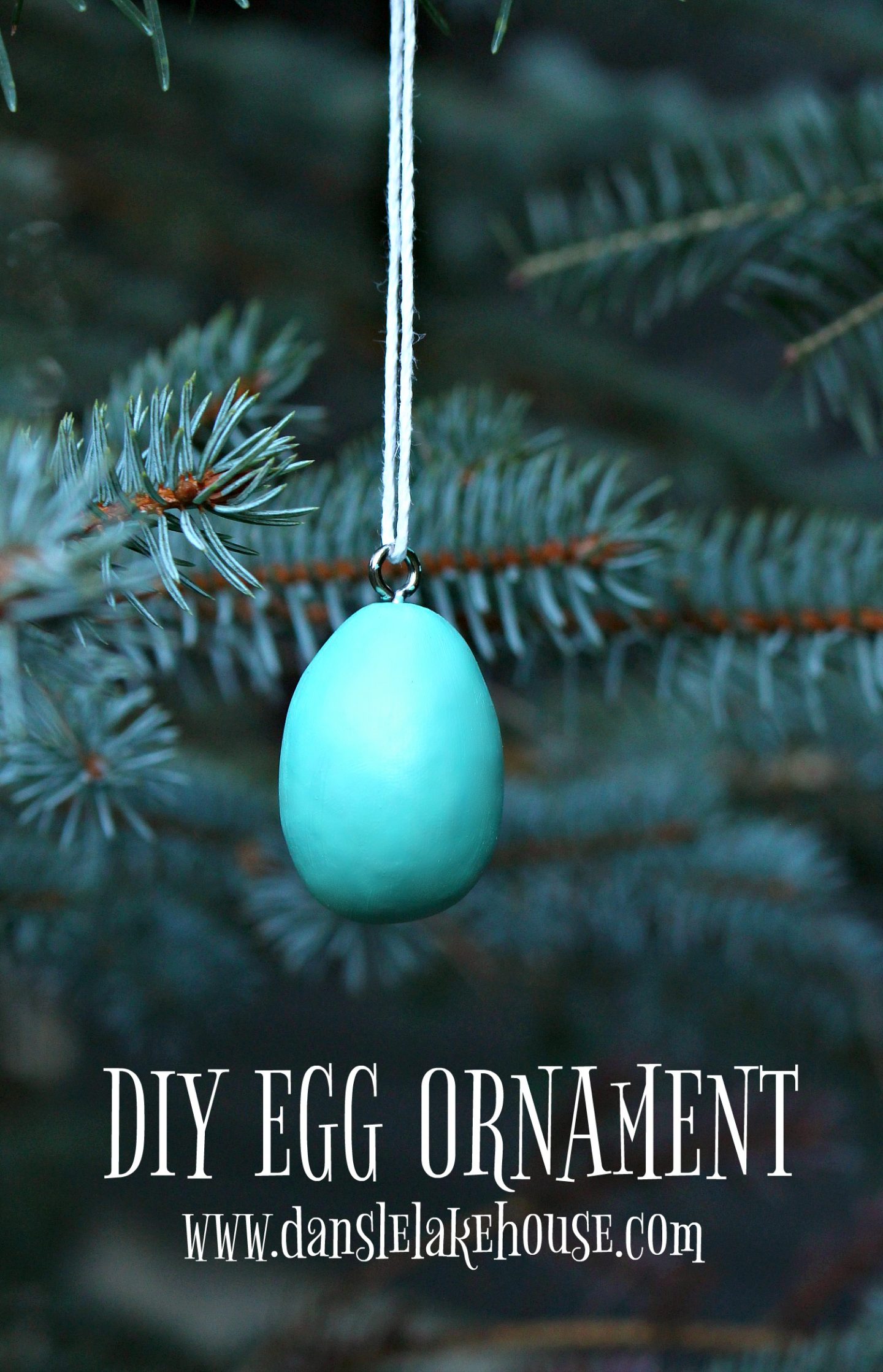 DIY Egg Christmas Tree Ornament