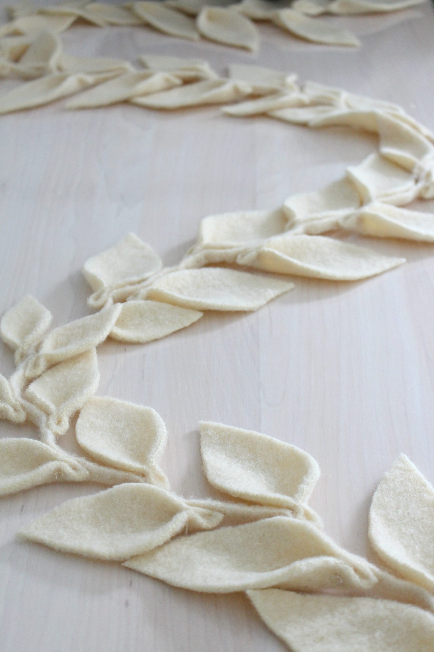 Learn how to make a felt leaf garland 