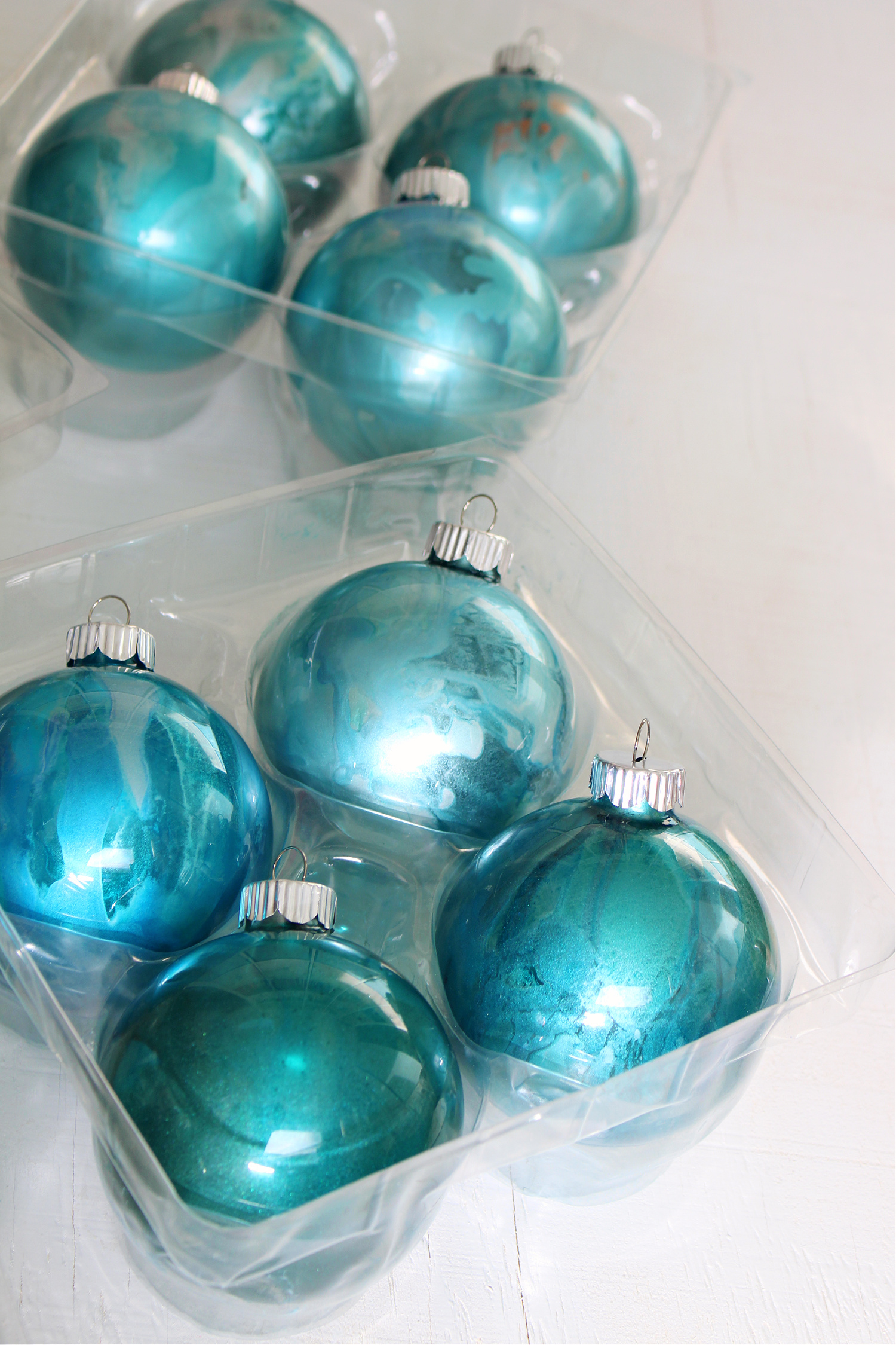 How to Make Alcohol Ink Ornaments