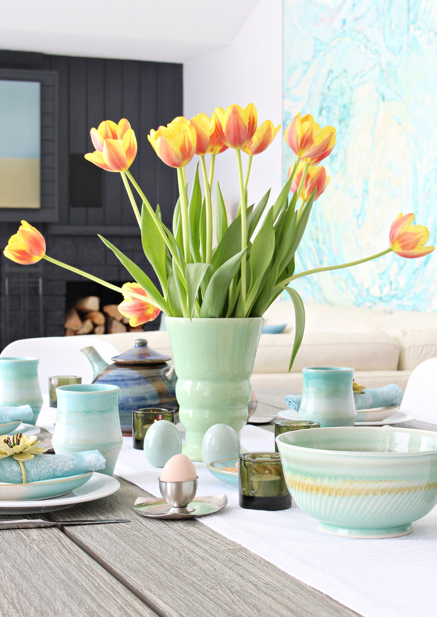 Vintage and Thrifted Spring Dining Room Decor | Dans le Lakehouse