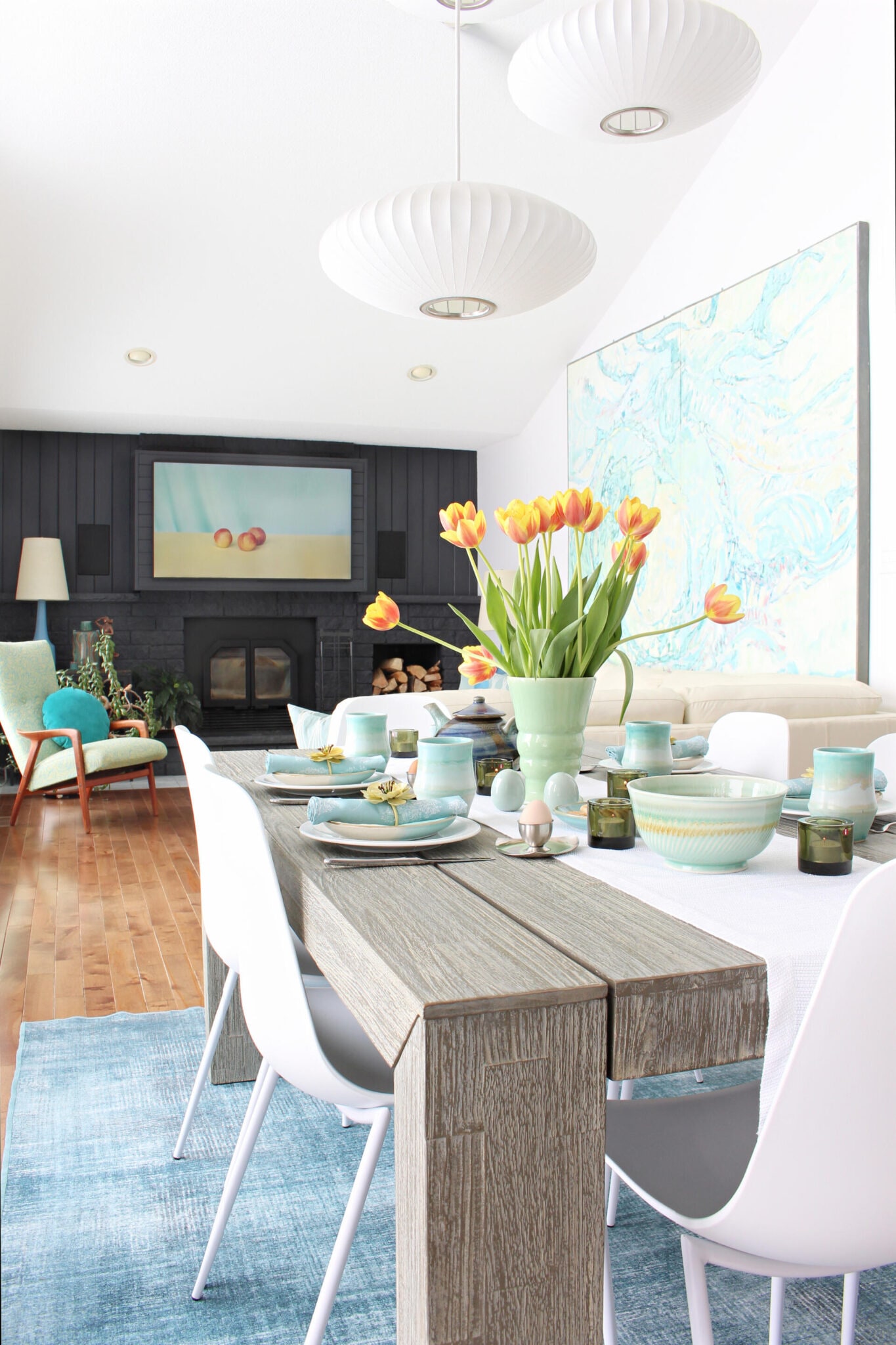 Vintage and Thrifted Spring Dining Room Decor | Dans le Lakehouse
