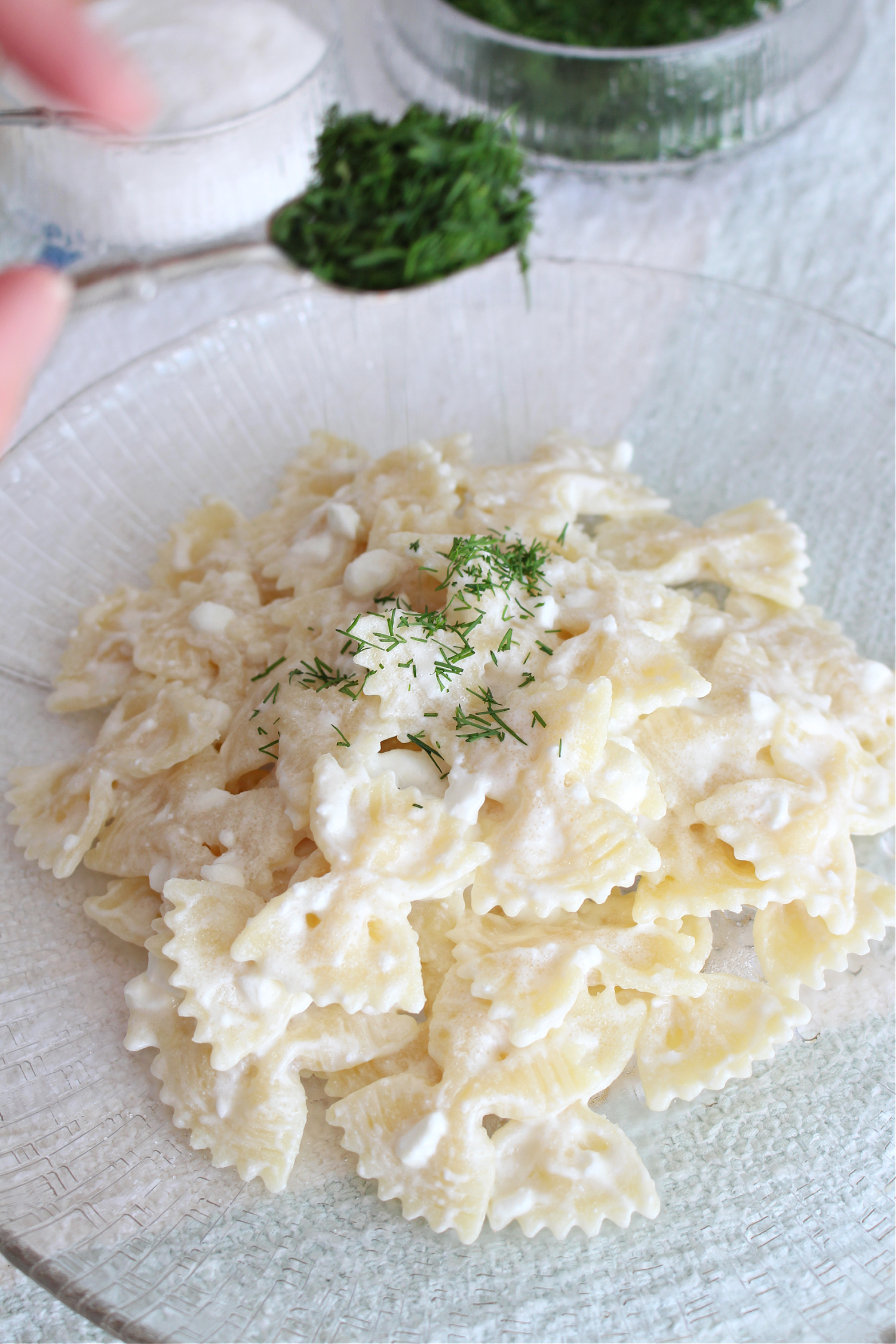 Hungarian Cottage Cheese Pasta with Fresh Dill Dans le Lakehouse