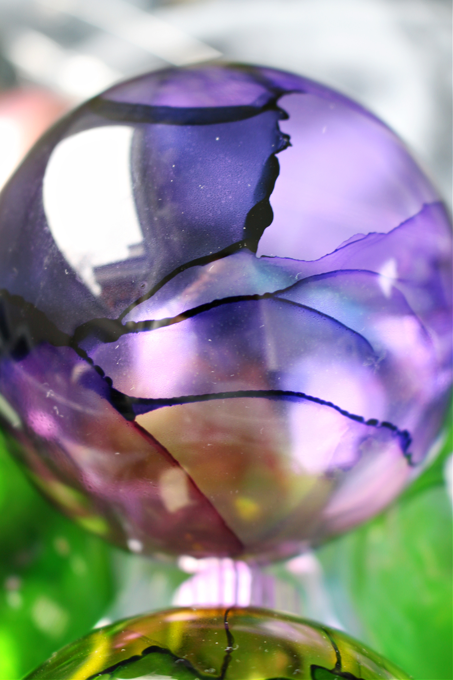 DIY Painted Ornaments Using Clear Glass Ornaments