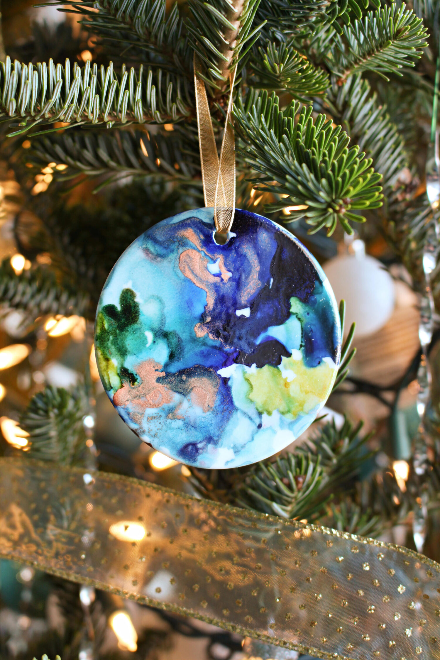 Ceramic Christmas Ornaments DIY