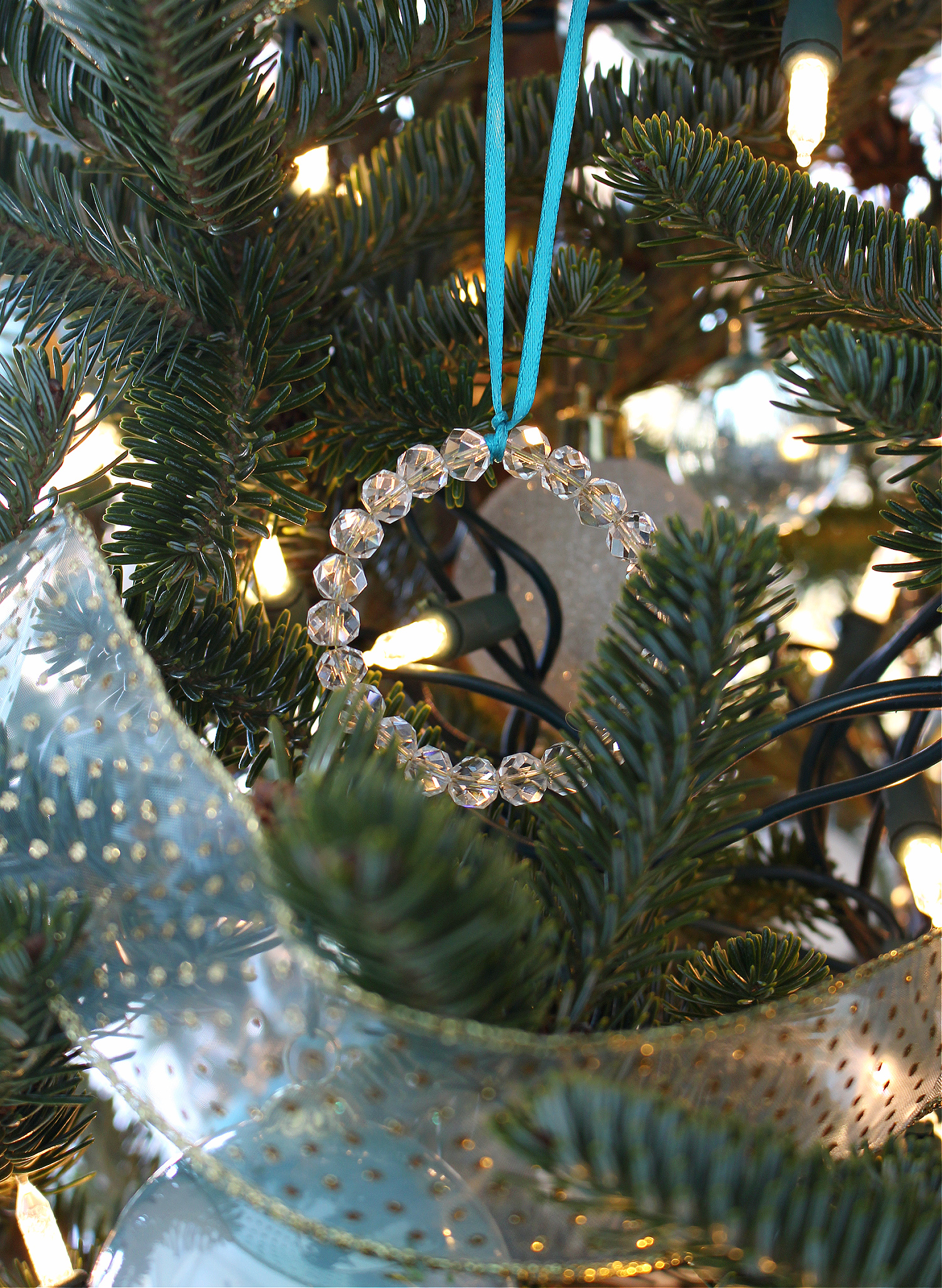 DIY Beaded Wreath Christmas Tree Ornaments