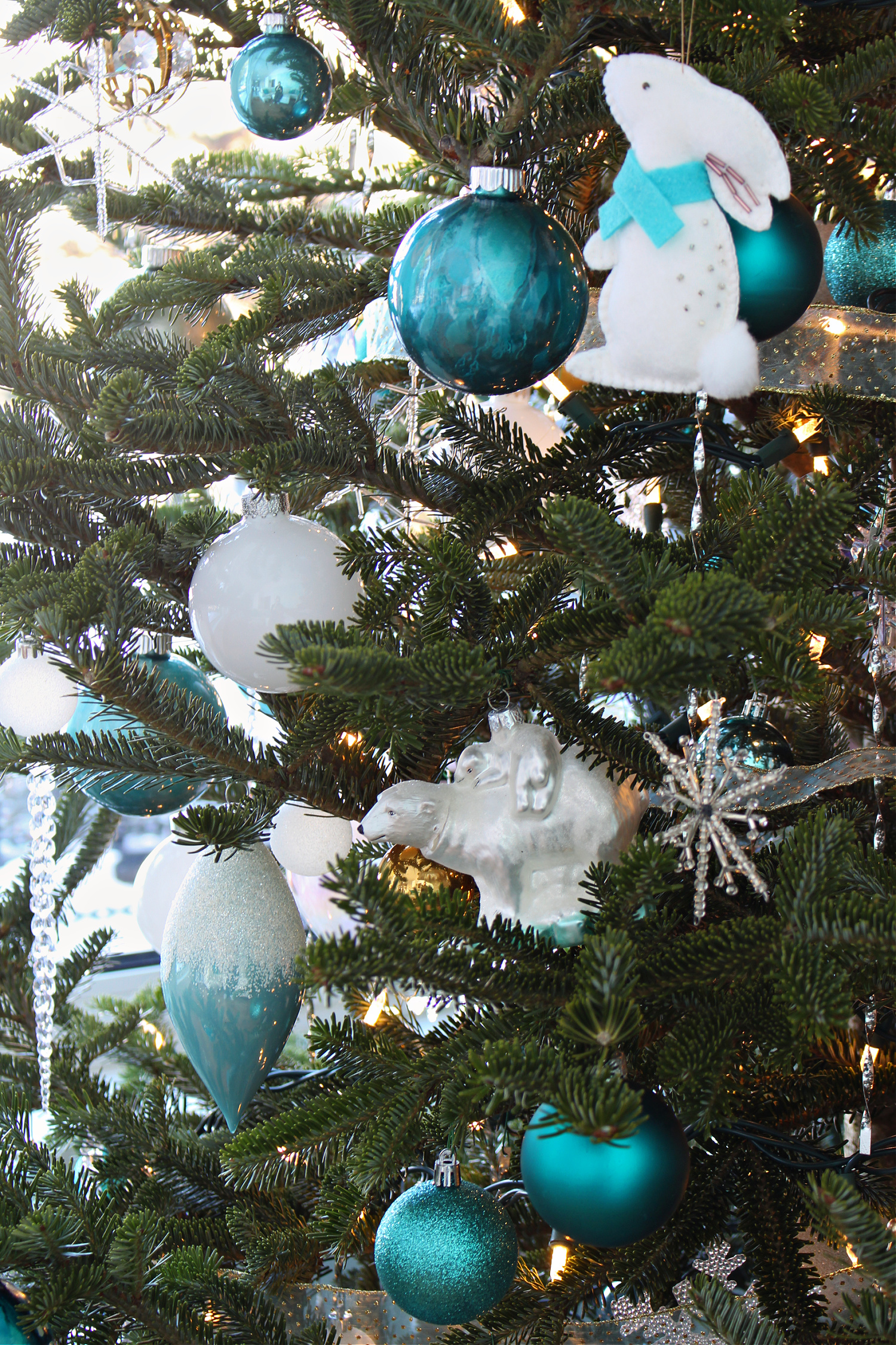 Polar Bear Christmas Tree Ornaments