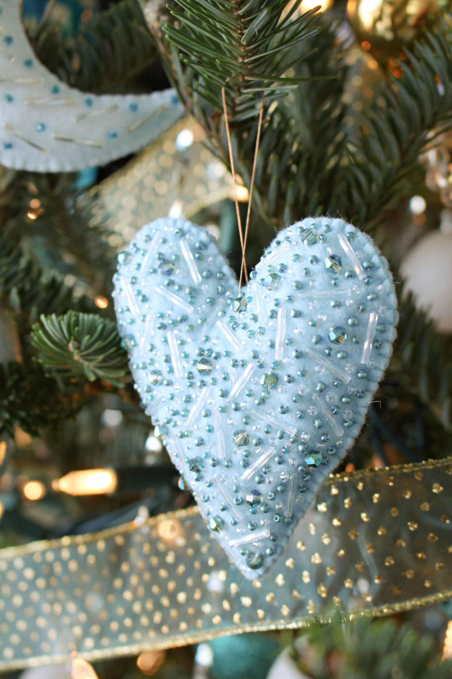 DIY Heart Tree Ornament that Sparkles