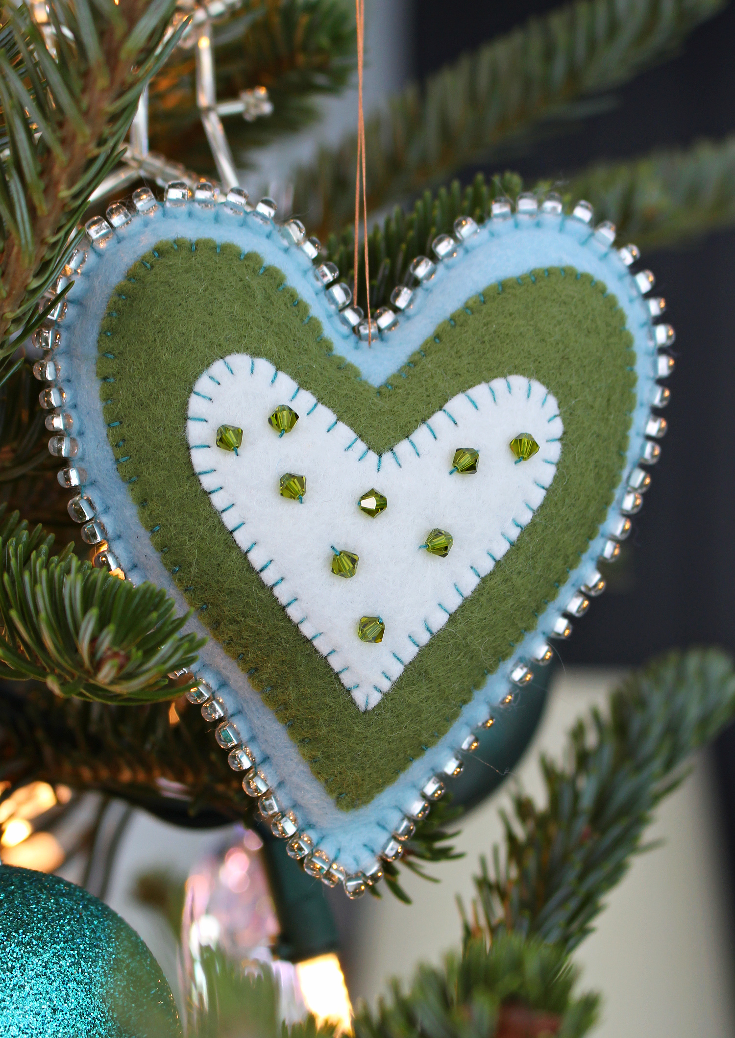 DIY Heart Shaped Christmas Tree Ornament