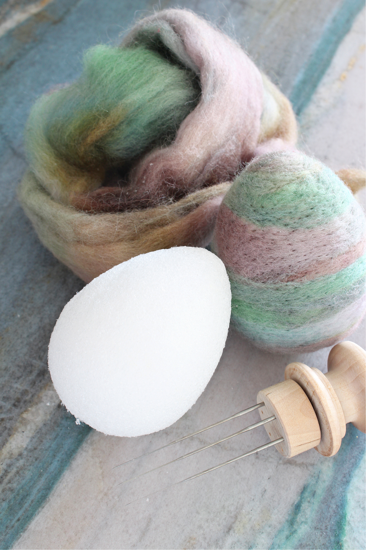 How Do You Make a Needle Felted Easter Egg?